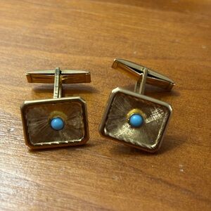 Vintage Excellent 18k Gold 750 and Turquoise Cufflink Set